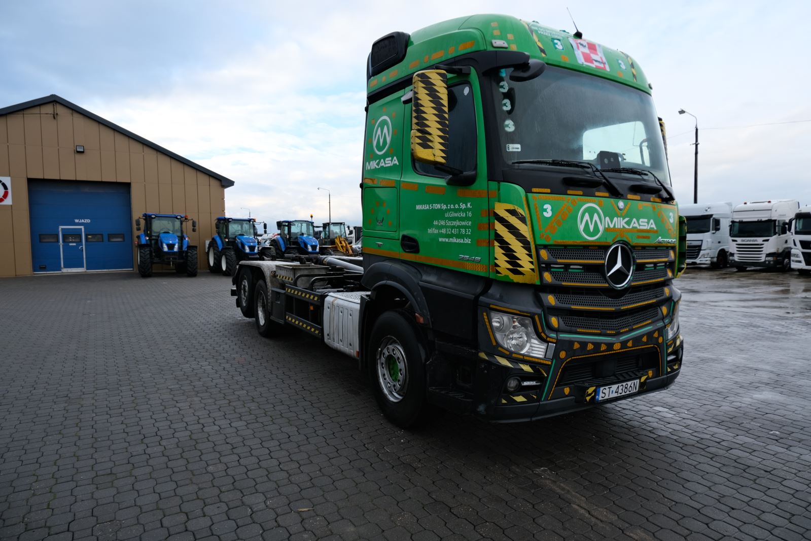 MERCEDES-BENZ 2545 ACTROS E6 25.0T 12809,00 ccm / 449 KM