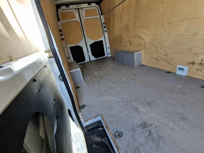 MERCEDES-BENZ SPRINTER 1950 ccm / 170 KM